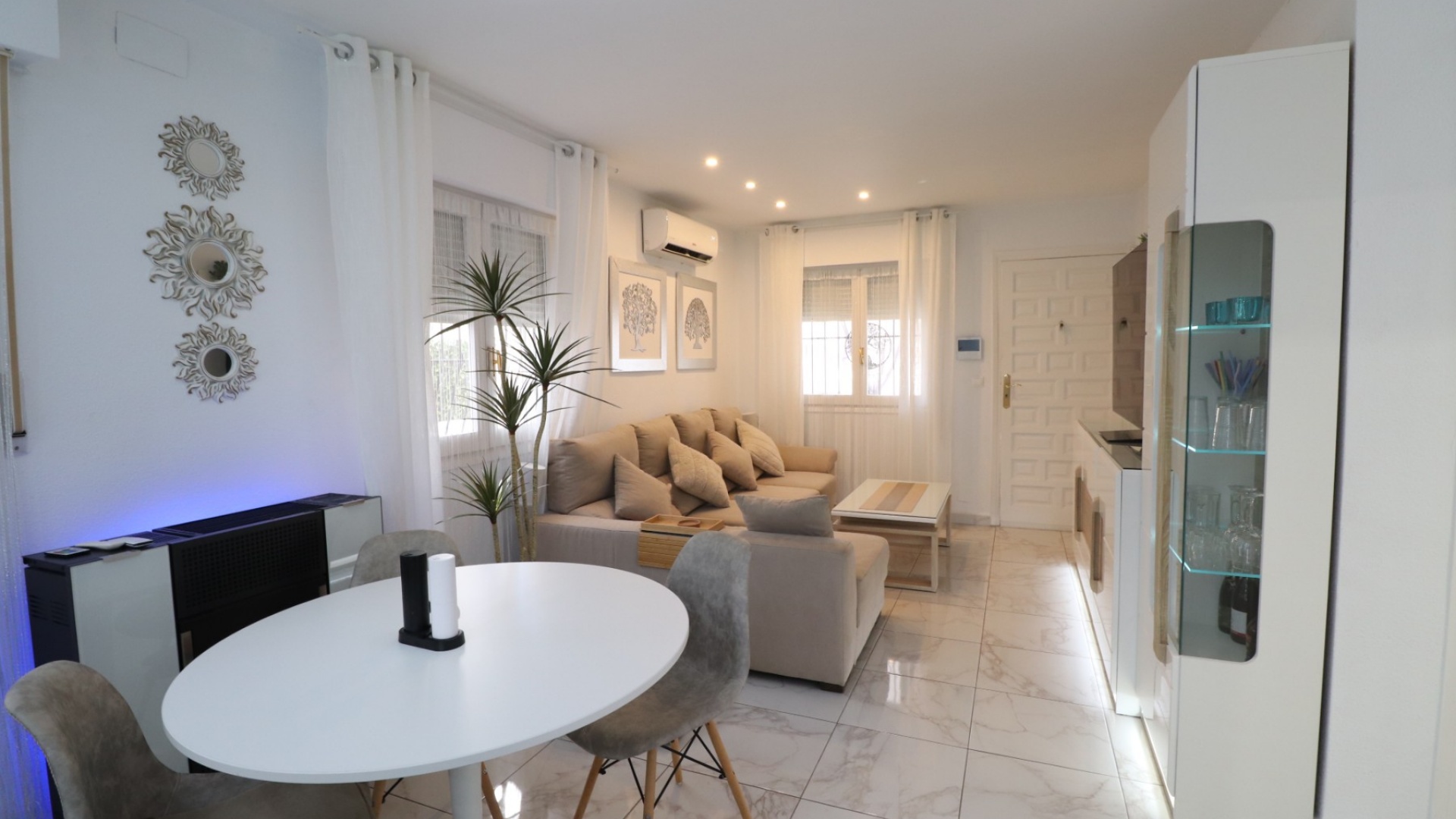 Återförsäljning - Villa - La Florida  - La Florida