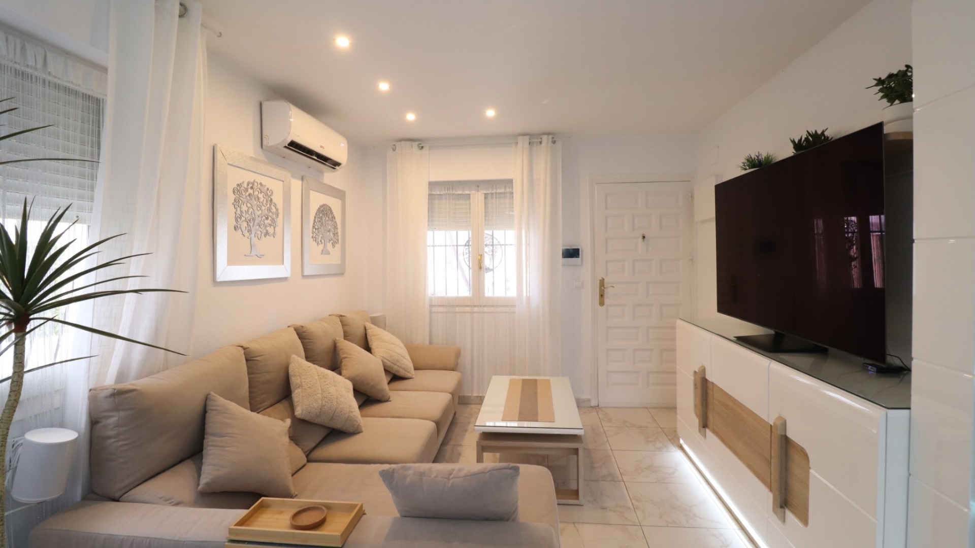 Återförsäljning - Villa - La Florida  - La Florida