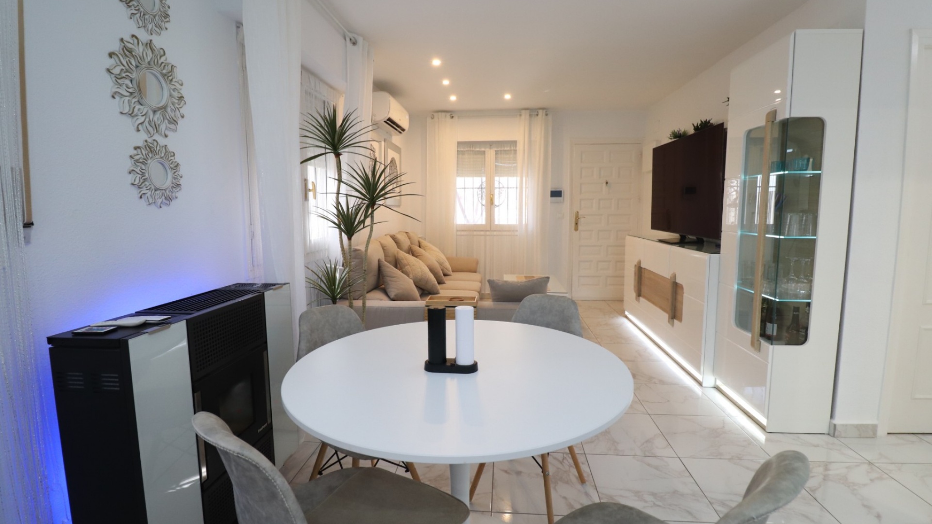 Återförsäljning - Villa - La Florida  - La Florida