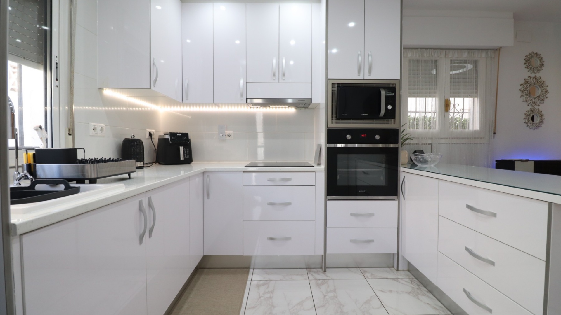 Återförsäljning - Villa - La Florida  - La Florida