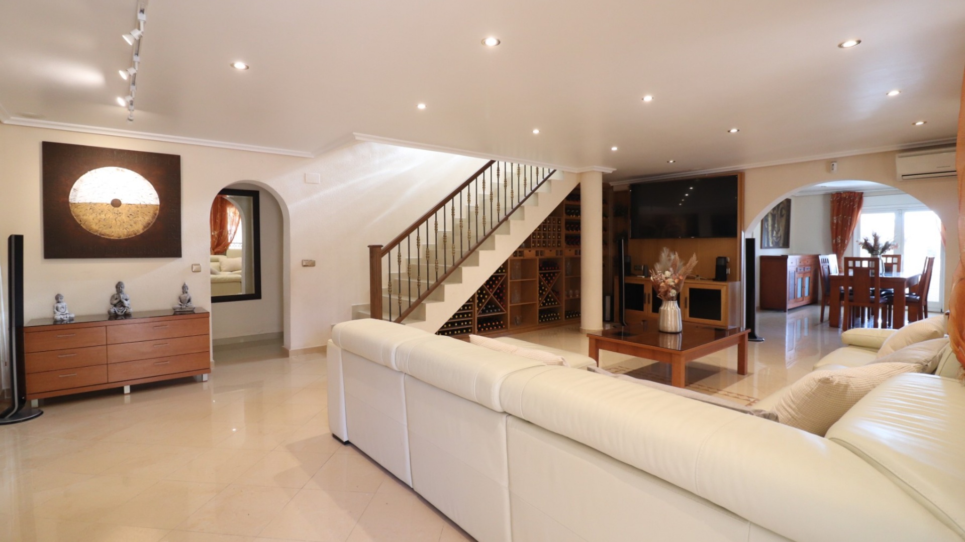 Återförsäljning - Villa - La Marina