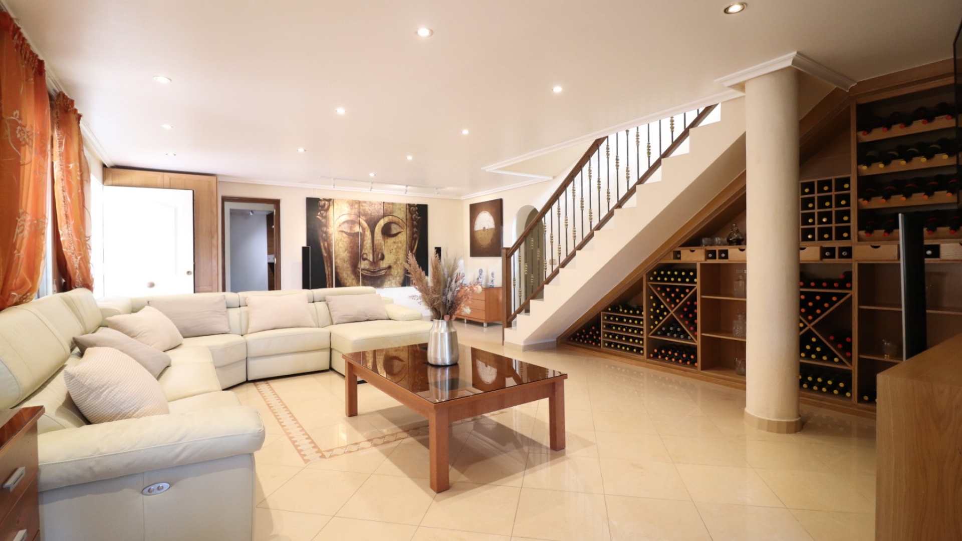 Återförsäljning - Villa - La Marina