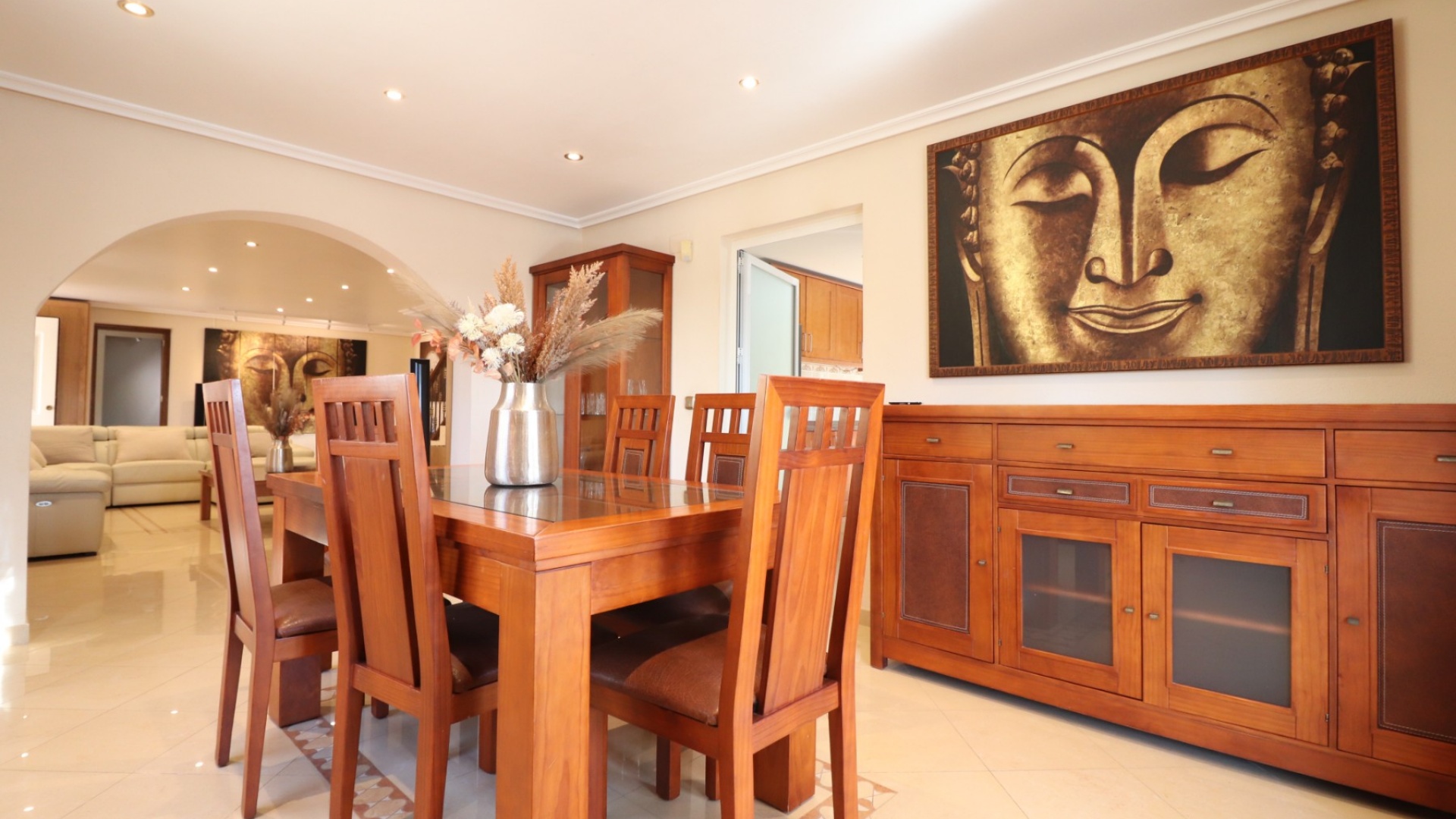 Återförsäljning - Villa - La Marina