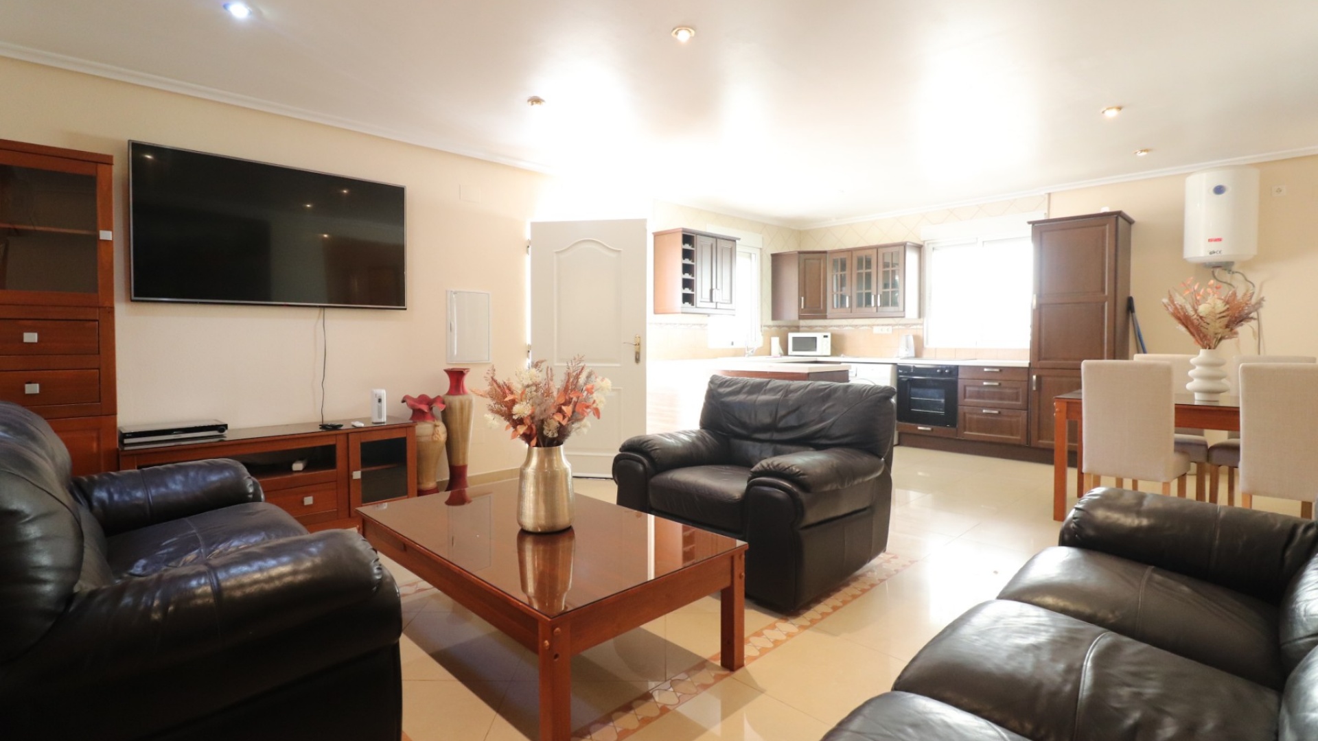 Återförsäljning - Villa - La Marina