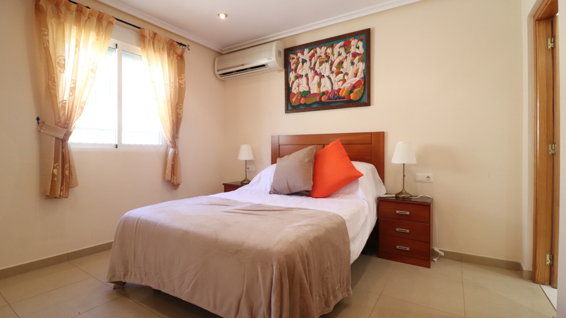 Återförsäljning - Villa - La Marina