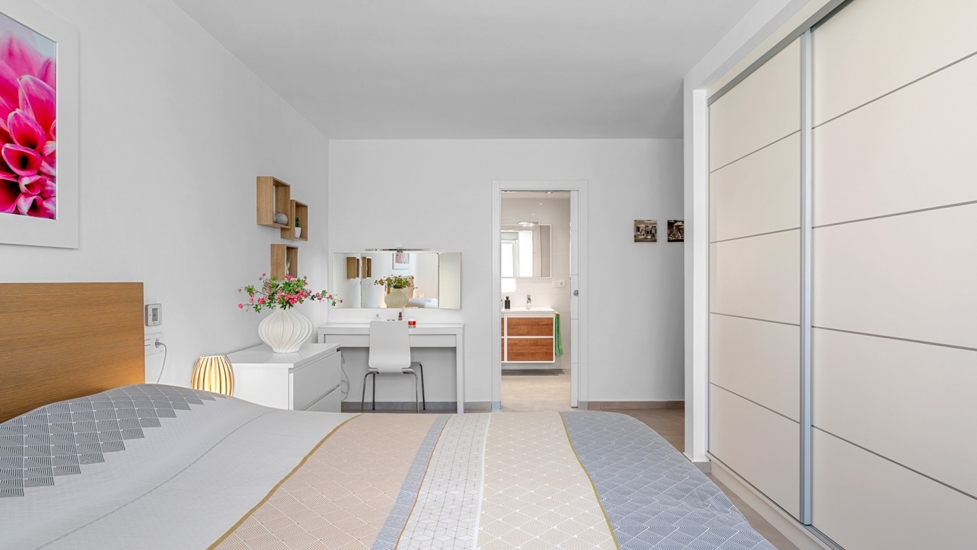 Återförsäljning - Villa - La Marina