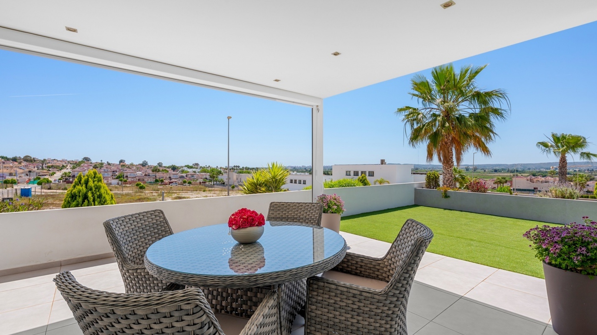Återförsäljning - Villa - La Marina