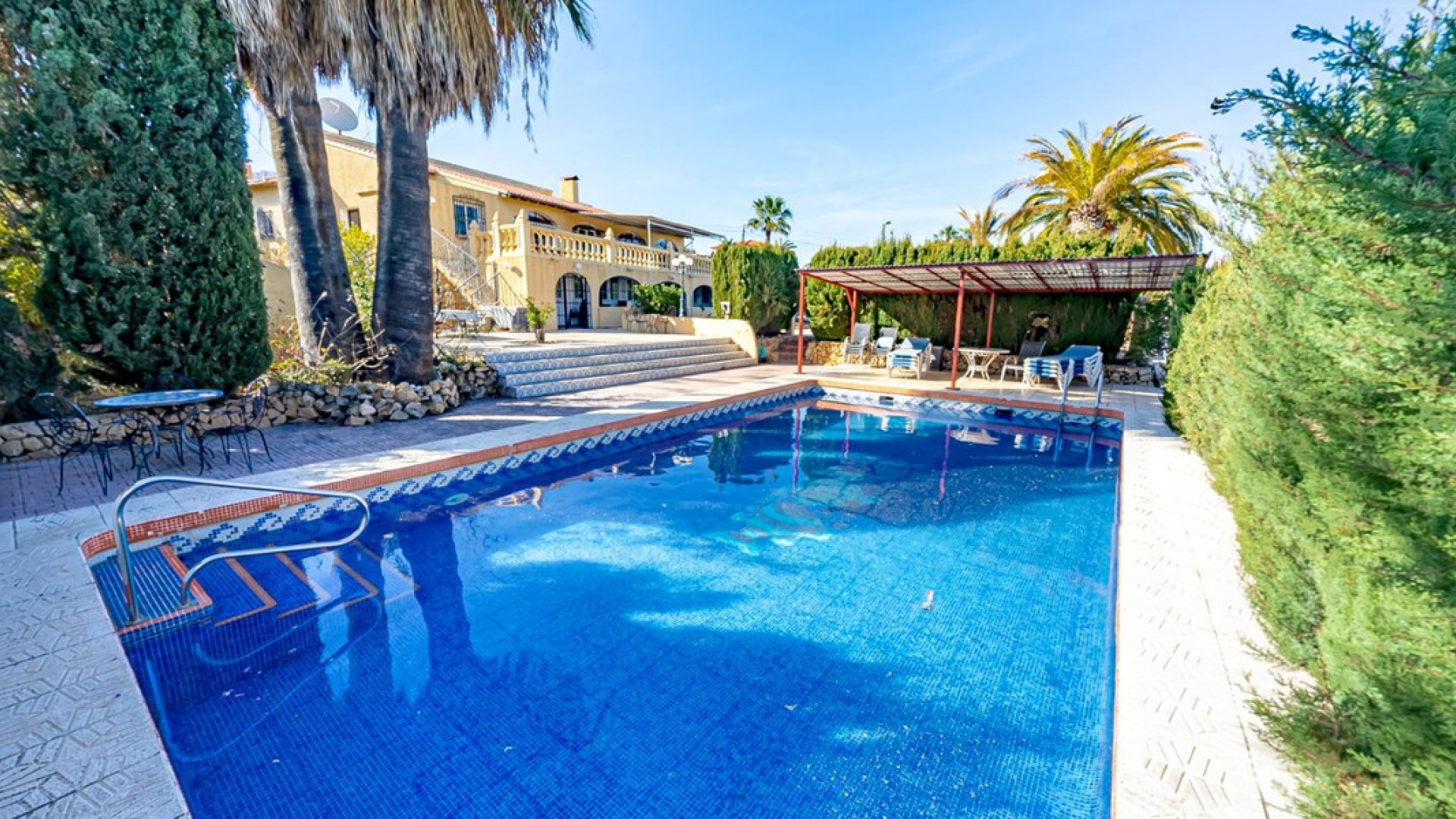 Återförsäljning - Villa - La Nucia - La Nucia Centro