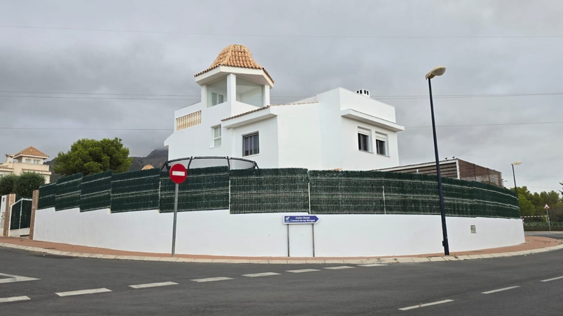 Återförsäljning - Villa - La Nucia - La Nucia Centro