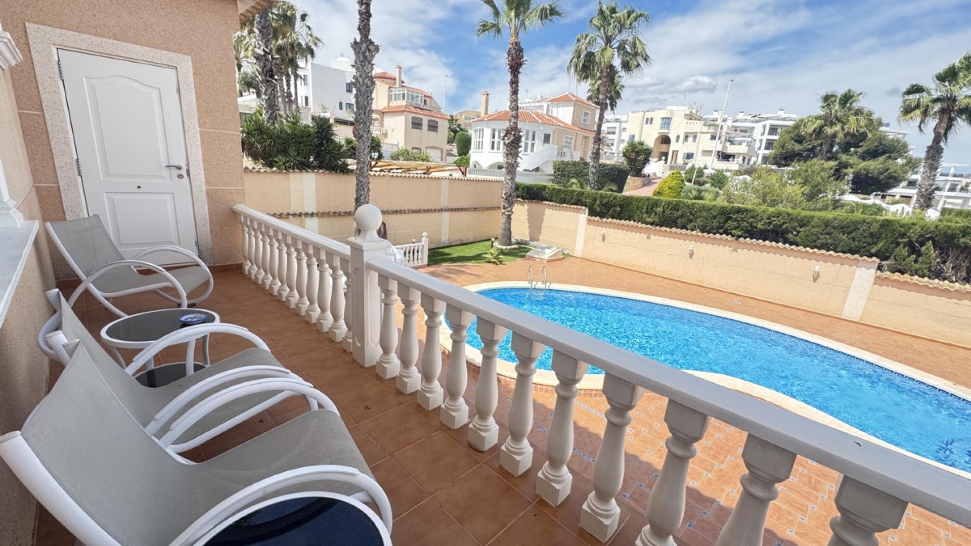 Återförsäljning - Villa - La Zenia