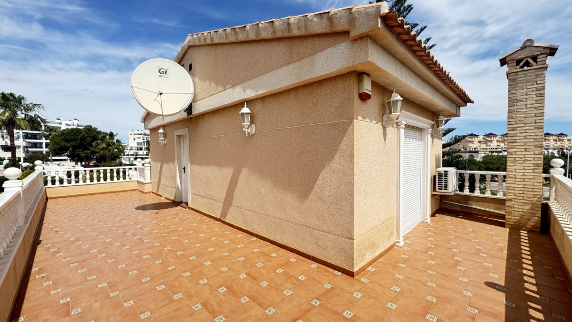 Återförsäljning - Villa - La Zenia