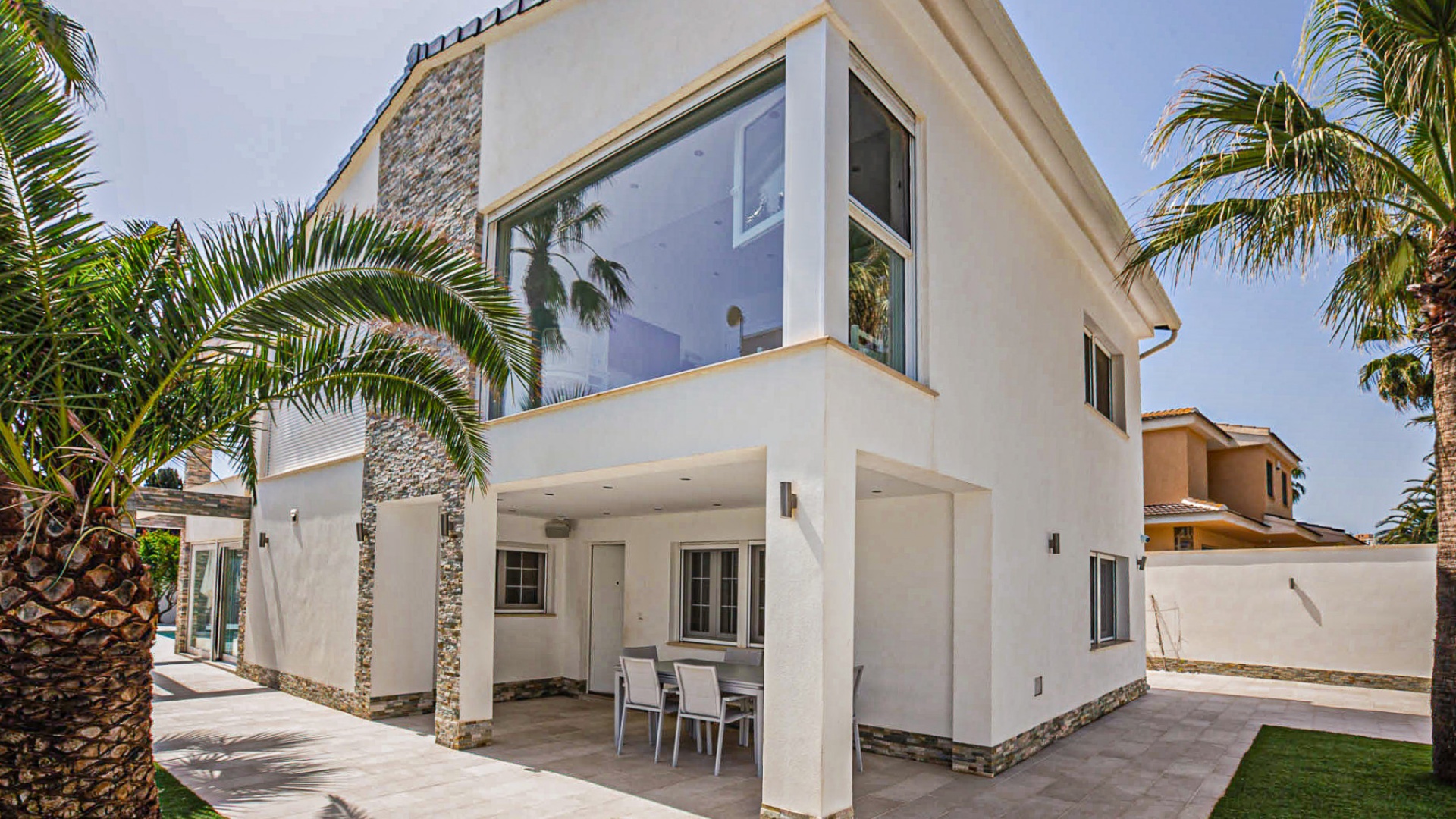 Återförsäljning - Villa - La Zenia