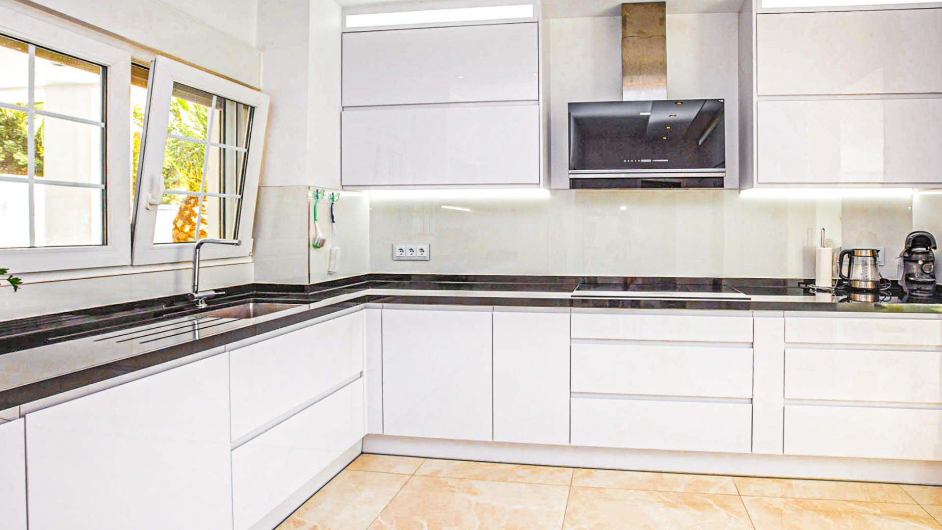 Återförsäljning - Villa - La Zenia