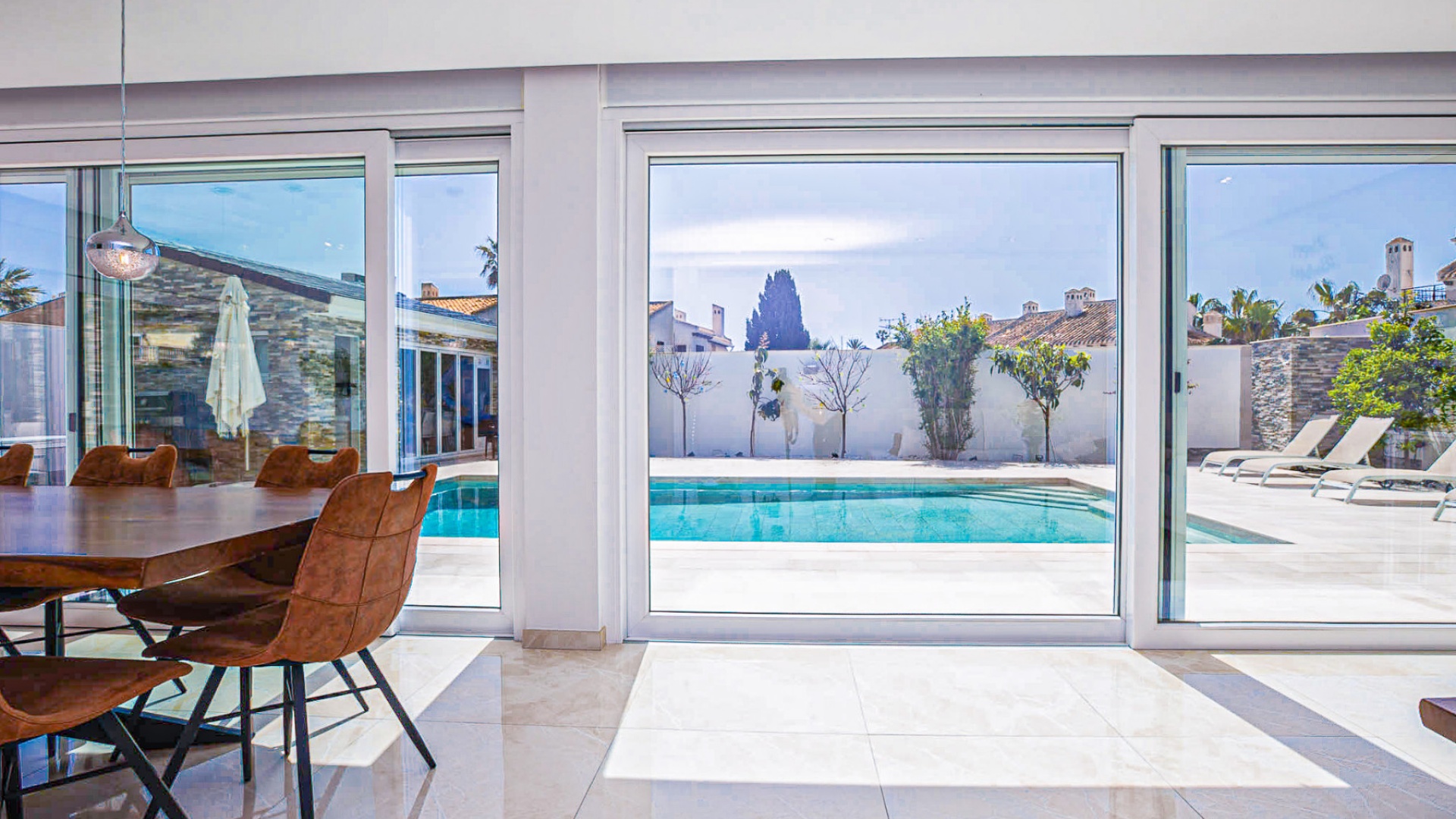 Återförsäljning - Villa - La Zenia