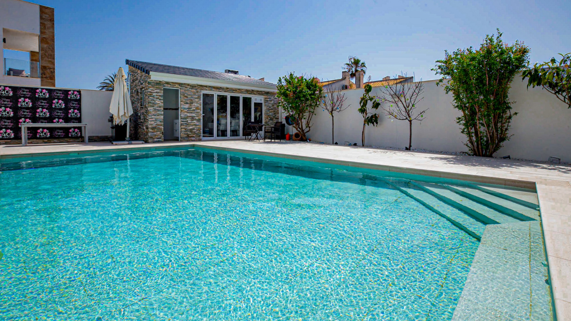 Återförsäljning - Villa - La Zenia