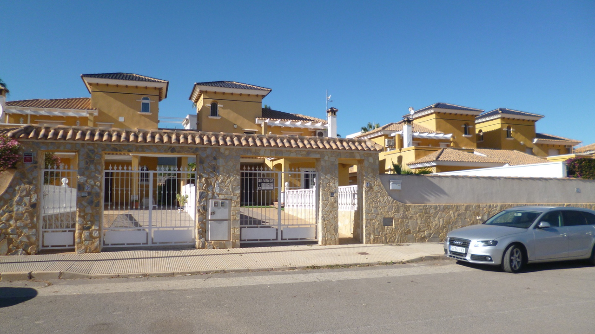 Återförsäljning - Villa - La Zenia