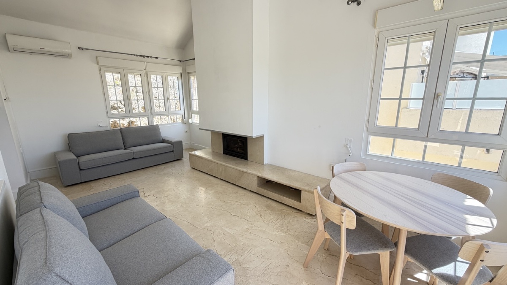 Återförsäljning - Villa - Las Ramblas