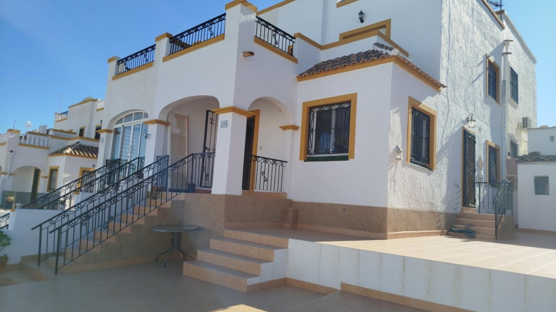 Återförsäljning - Villa - Los Altos - dream hills