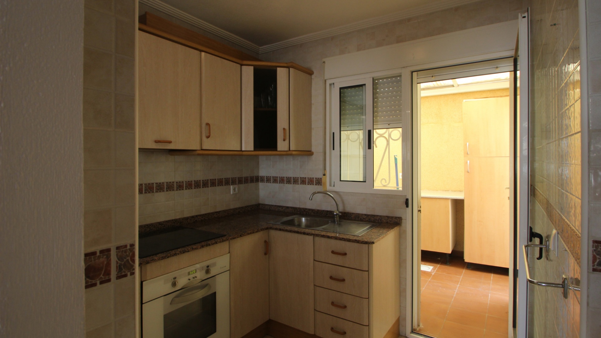 Återförsäljning - Villa - Los Altos - Res. Don Sancho