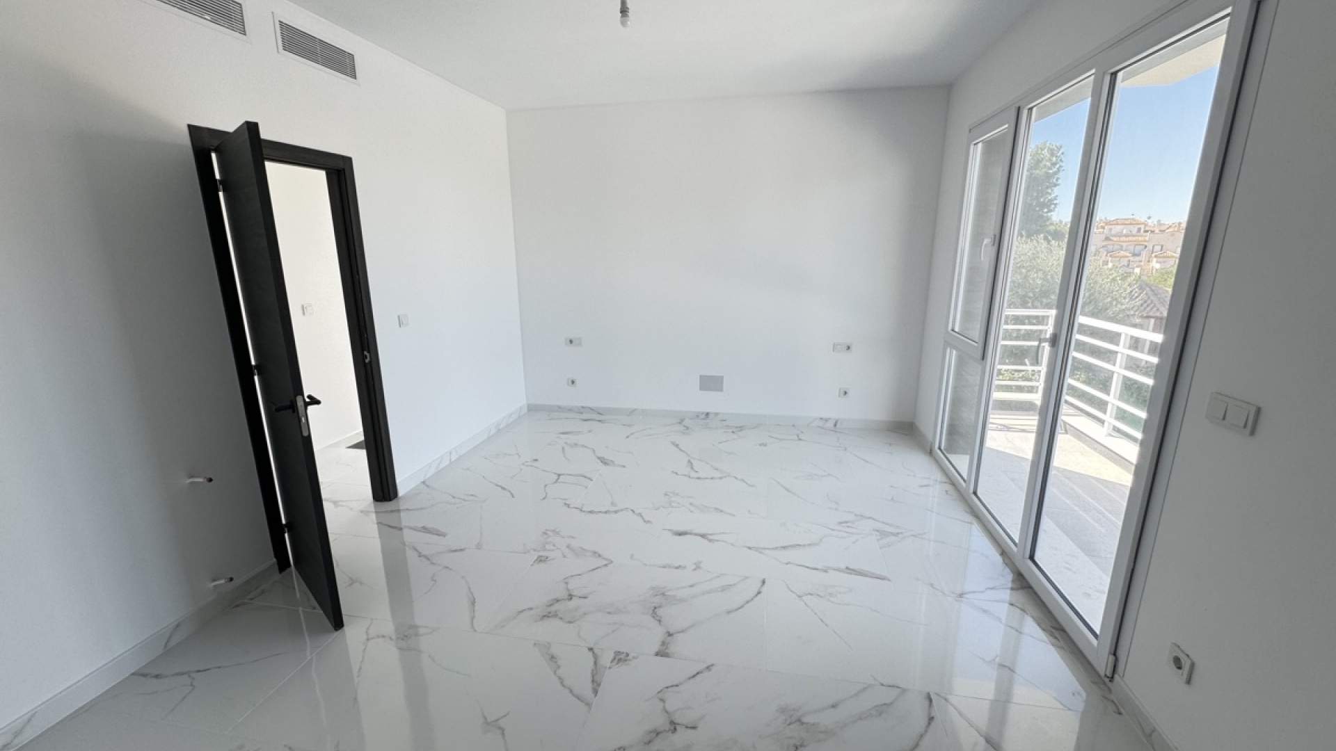 Återförsäljning - Villa - Los Balcones