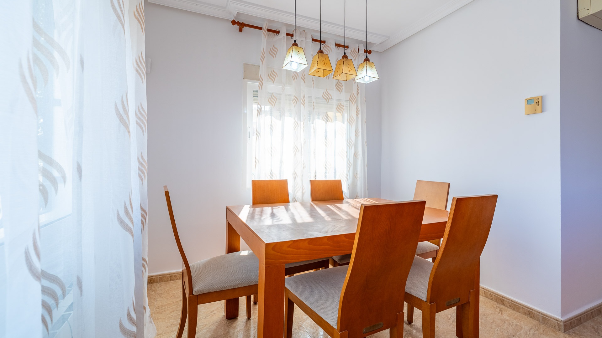 Återförsäljning - Villa - Los Balcones