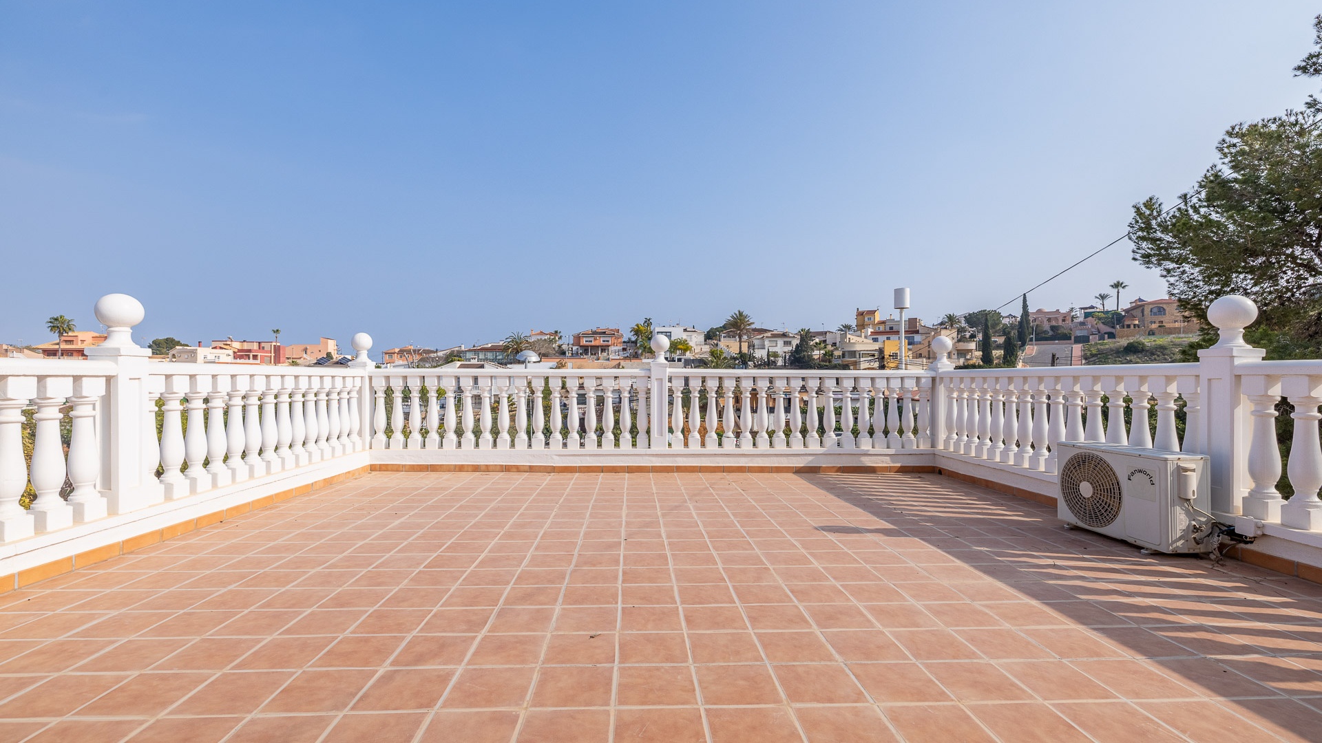 Återförsäljning - Villa - Los Balcones