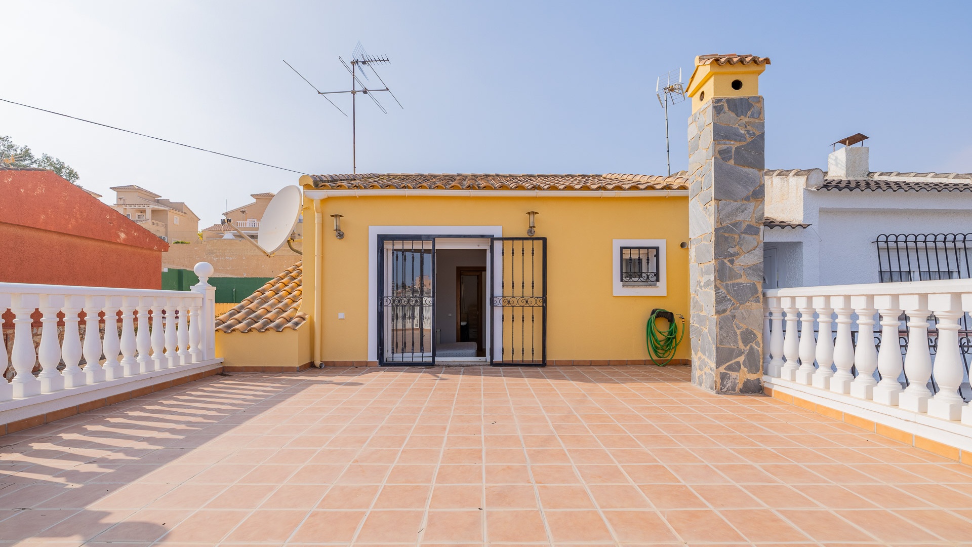 Återförsäljning - Villa - Los Balcones