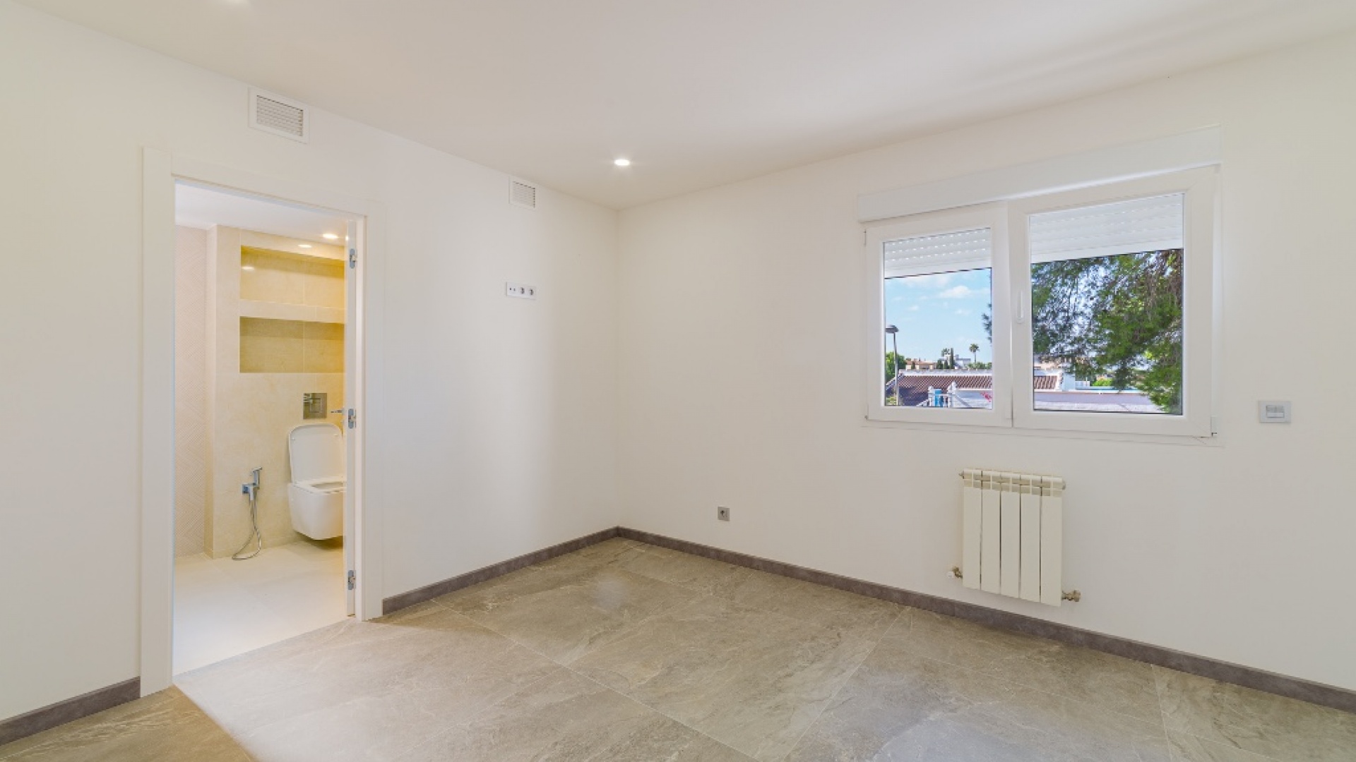 Återförsäljning - Villa - Los Balcones