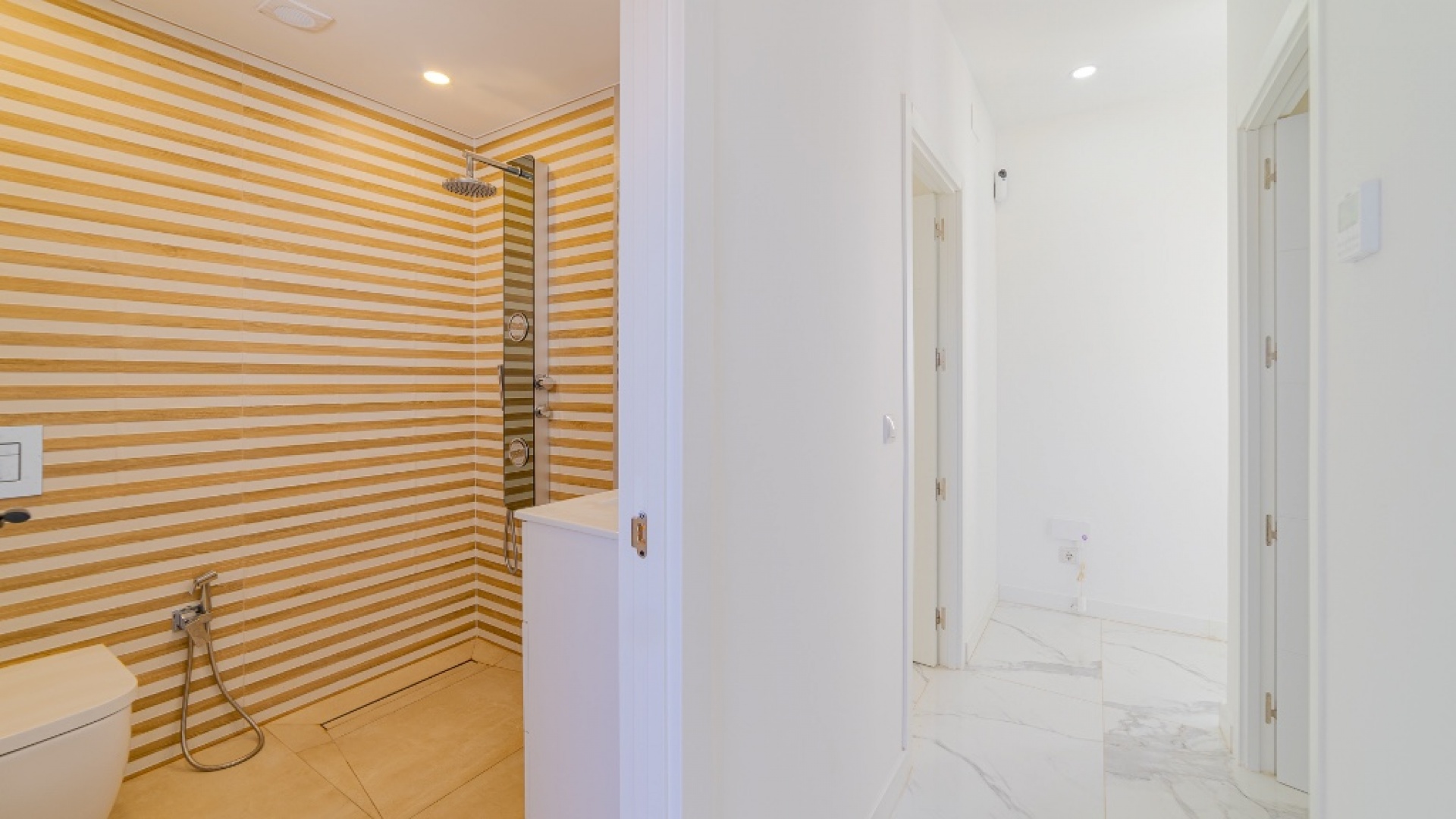 Återförsäljning - Villa - Los Balcones