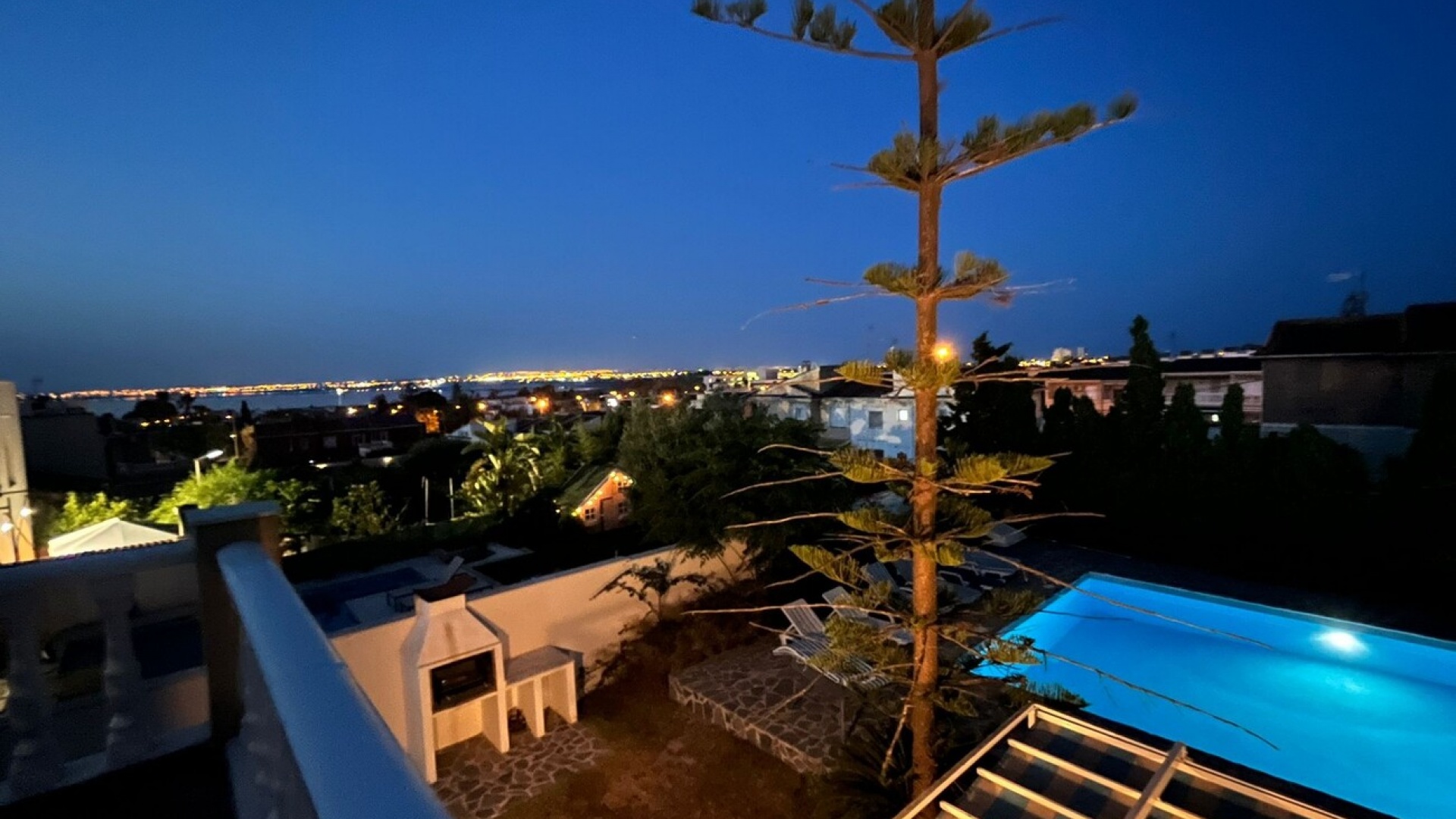 Återförsäljning - Villa - Los Balcones