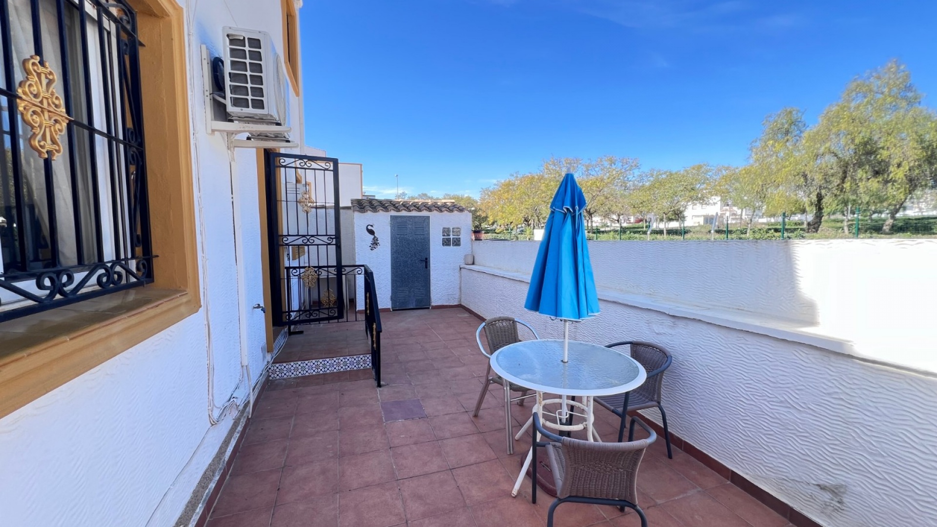 Återförsäljning - Villa - Los Montesinos - entre naranjos