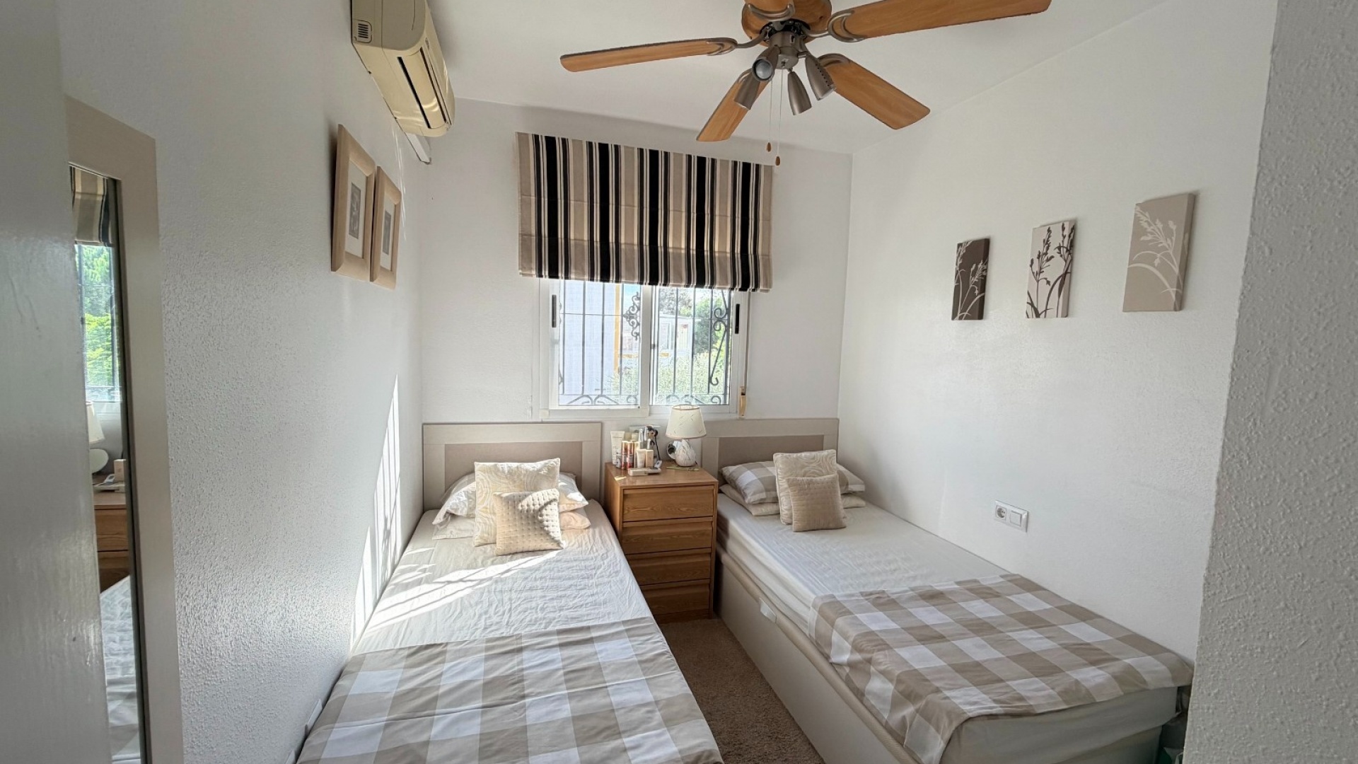 Återförsäljning - Villa - Los Montesinos - entre naranjos