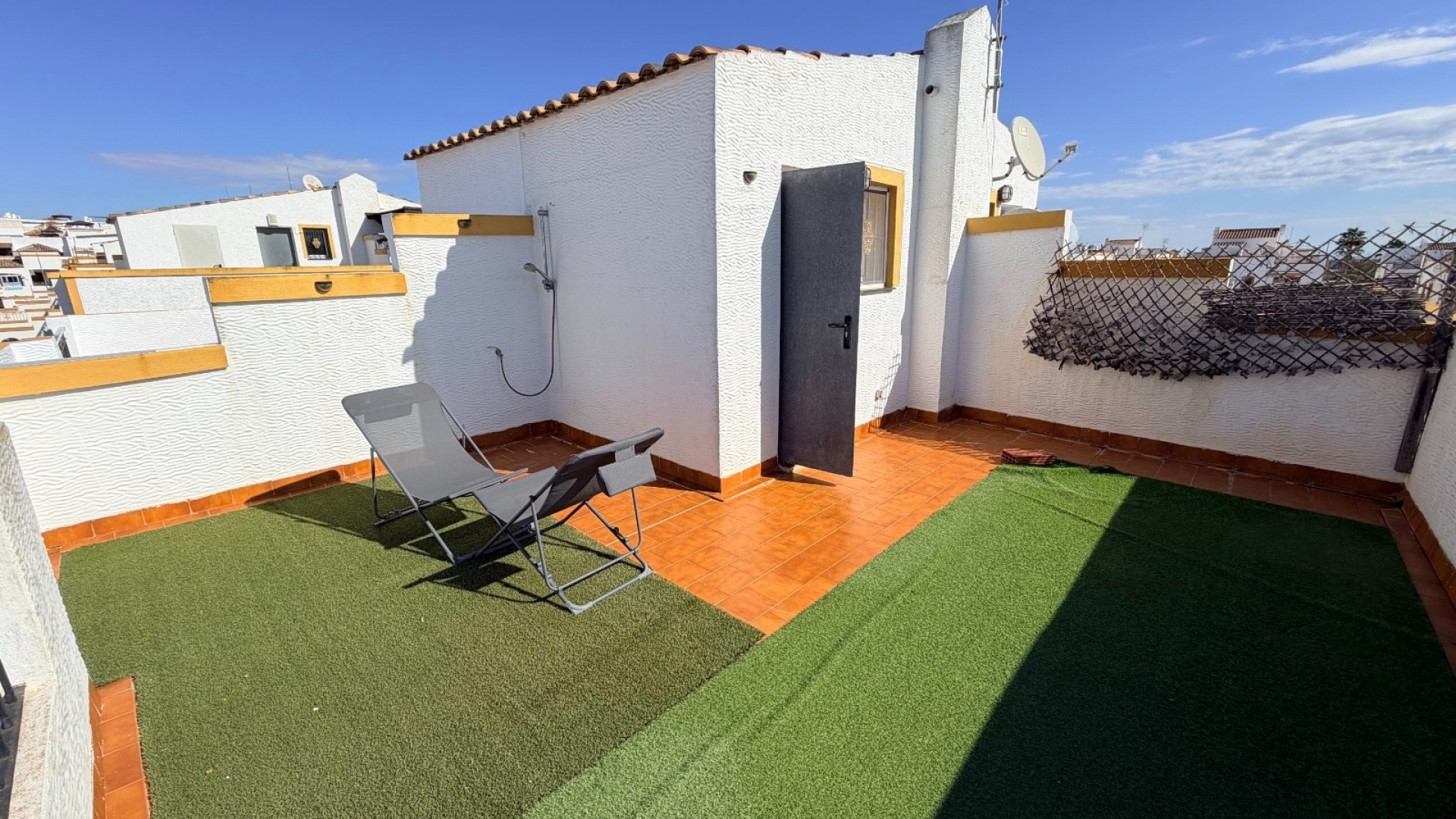 Återförsäljning - Villa - Los Montesinos - entre naranjos