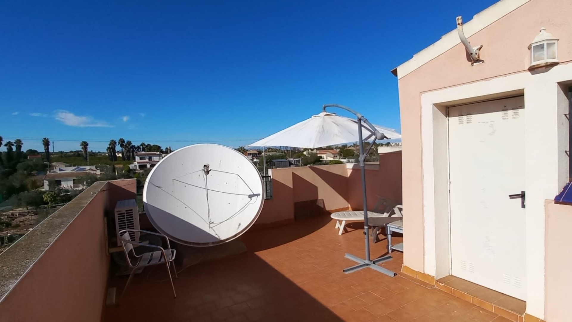 Återförsäljning - Villa - Los Montesinos - La Herrada