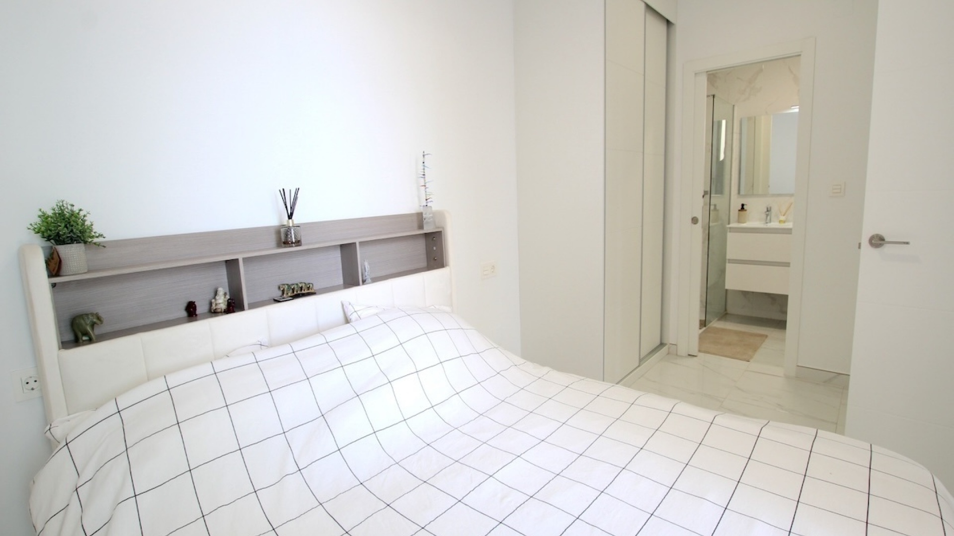 Återförsäljning - Villa - Los Montesinos - La Herrada