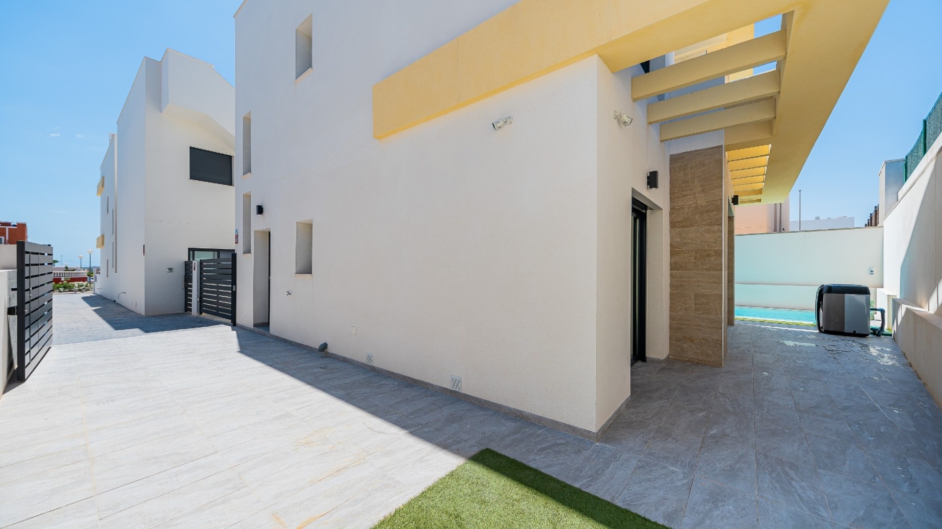 Återförsäljning - Villa - Los Montesinos - La Herrada