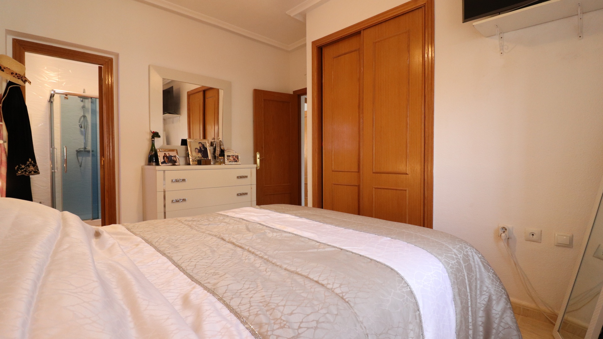 Återförsäljning - Villa - Los Montesinos - La Herrada