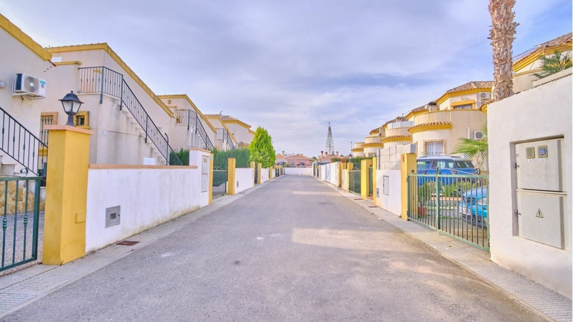 Återförsäljning - Villa - Los Montesinos - Los Montesinos Centro