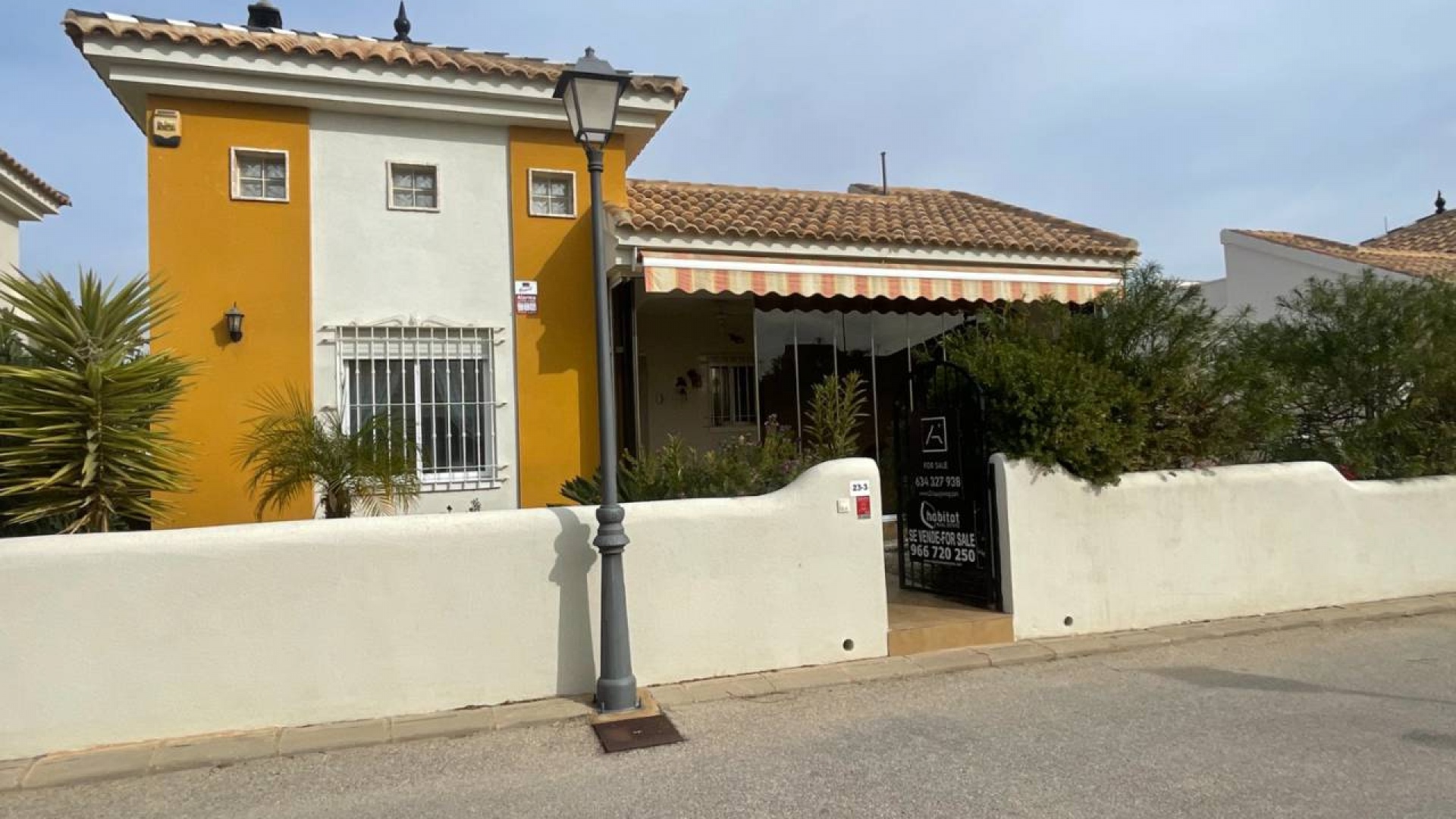 Återförsäljning - Villa - Los Montesinos