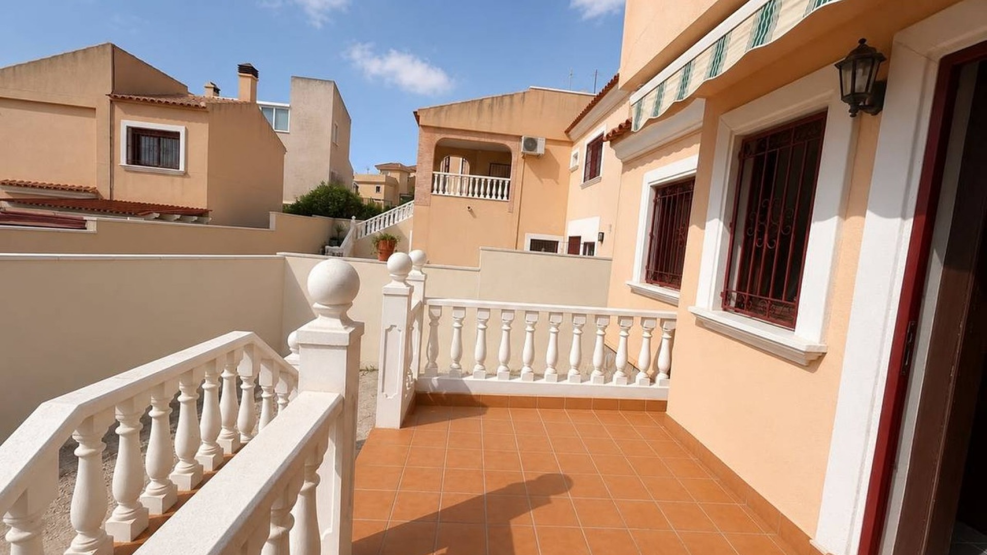 Återförsäljning - Villa - Orihuela - Blue Lagoon