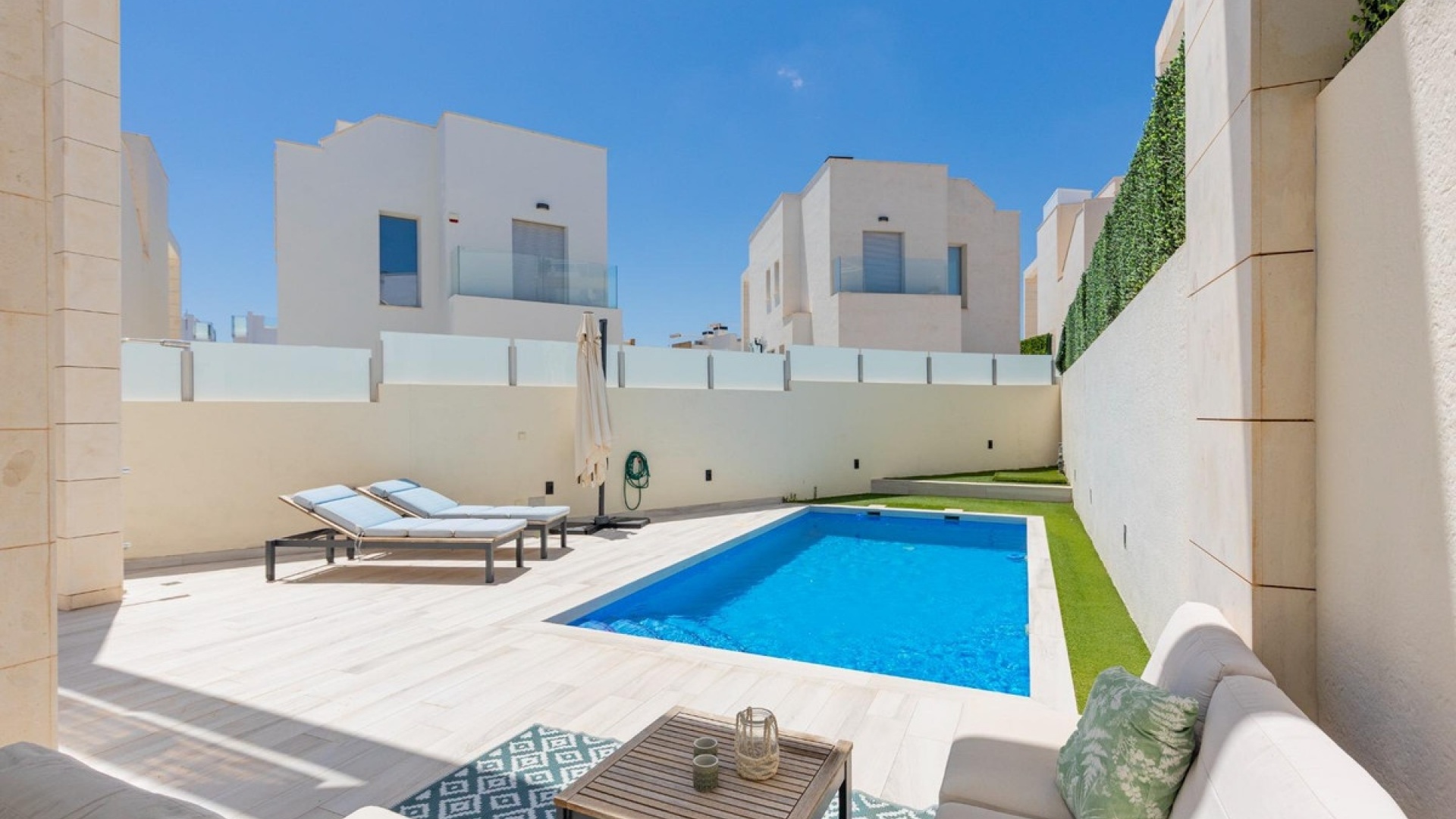 Återförsäljning - Villa - Orihuela - Cabo Roig