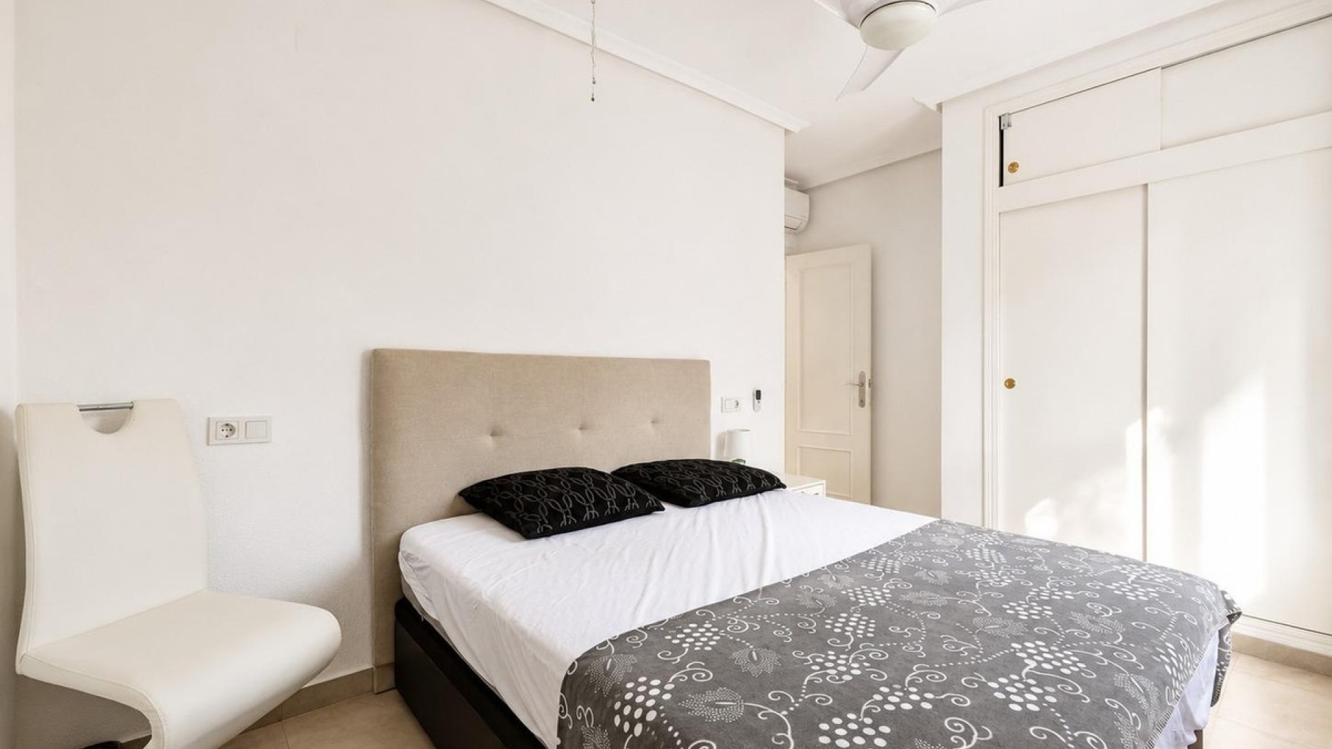 Återförsäljning - Villa - Orihuela - Cabo Roig