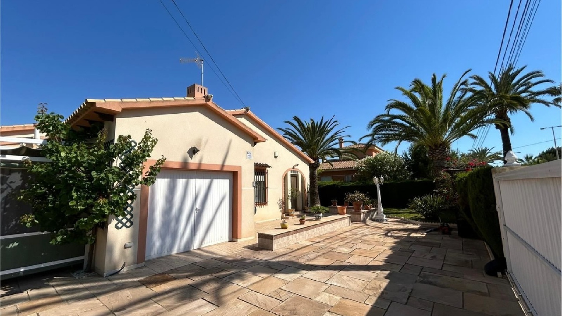 Återförsäljning - Villa - Orihuela - Cabo Roig