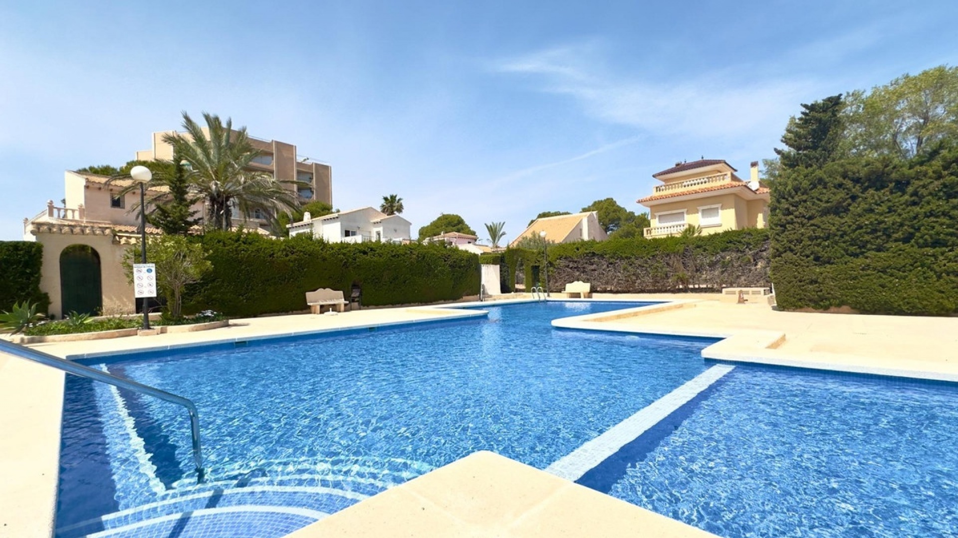 Återförsäljning - Villa - Orihuela - Cabo Roig