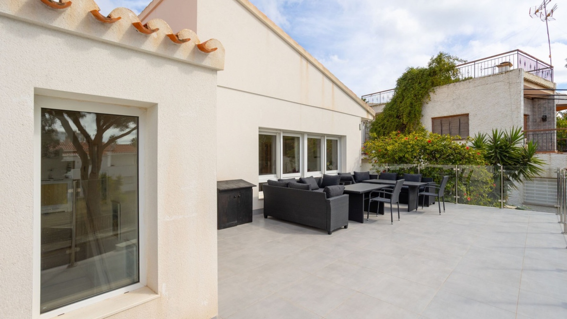Återförsäljning - Villa - Orihuela - Campoamor