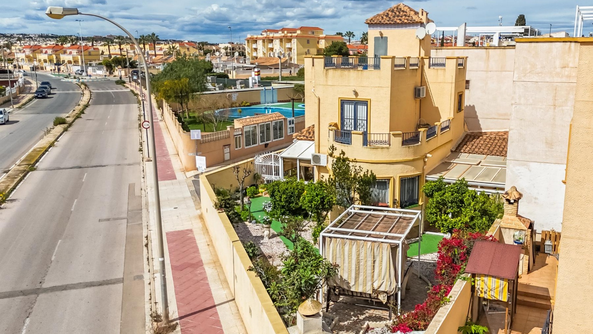 Återförsäljning - Villa - Orihuela Costa - La Zenia- Orihuela costa