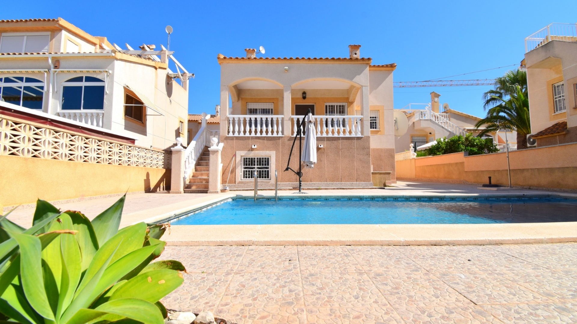 Återförsäljning - Villa - Orihuela Costa - Los Altos