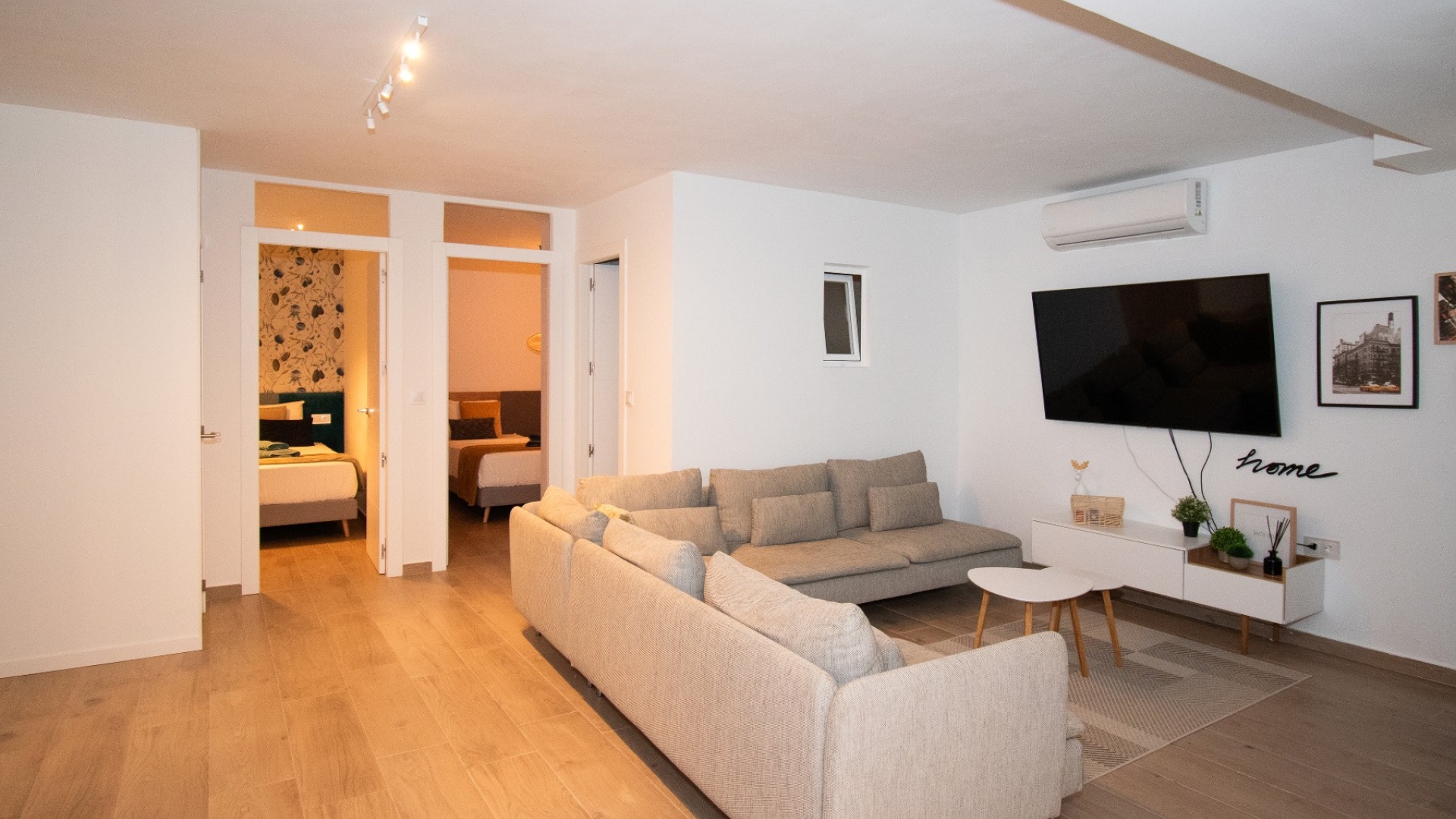 Återförsäljning - Villa - Orihuela Costa - Villamartin