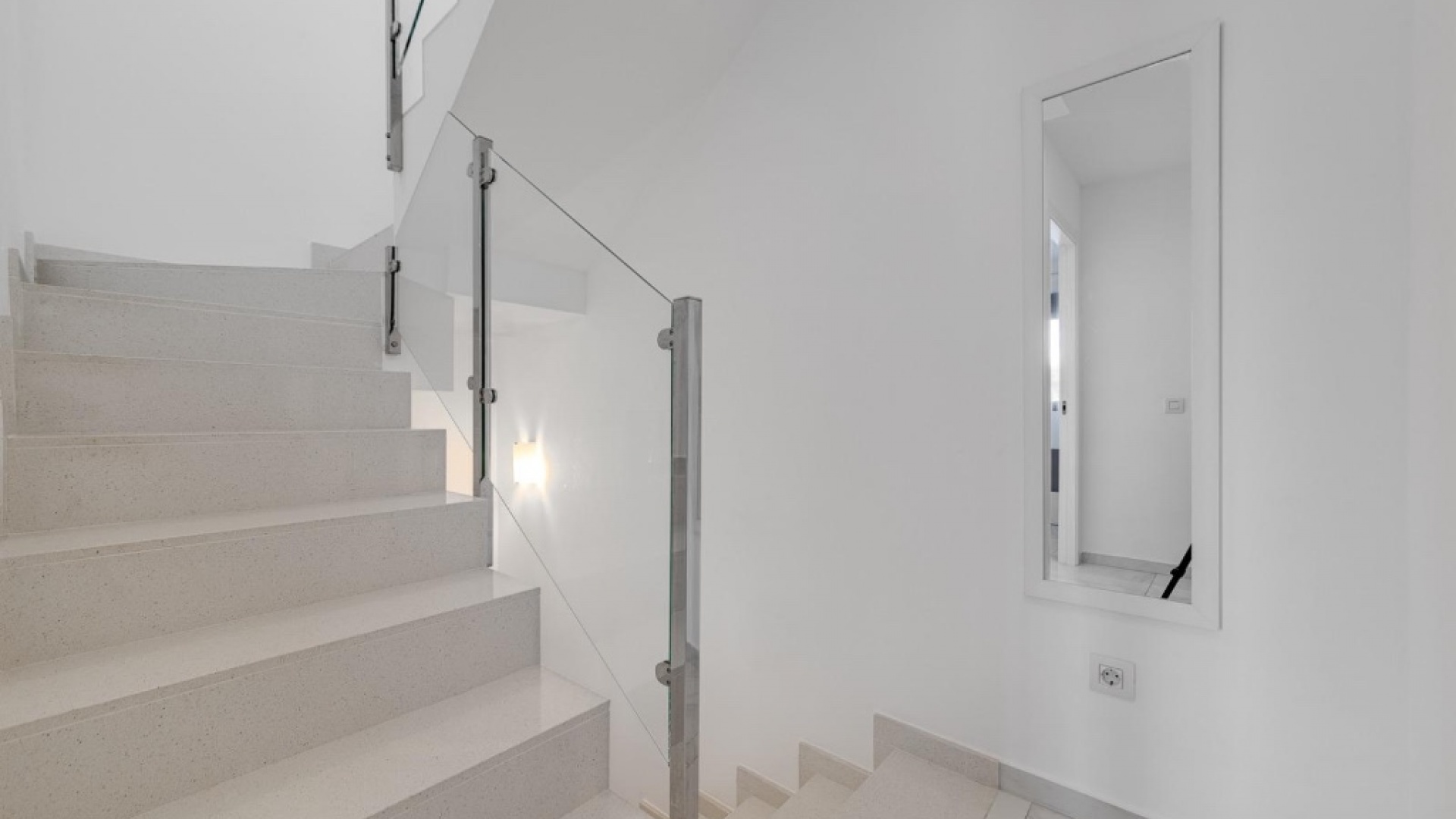 Återförsäljning - Villa - Orihuela Costa - Villamartin