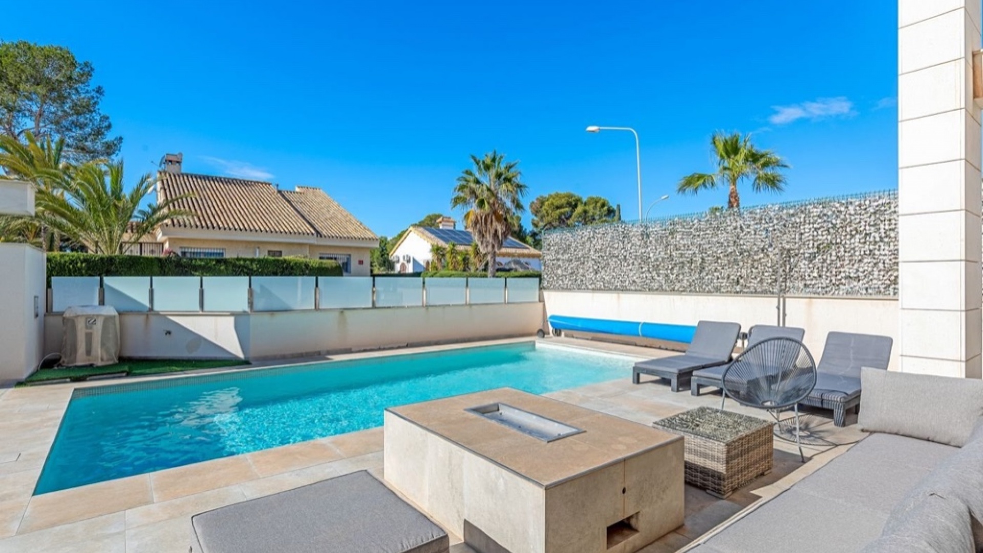 Återförsäljning - Villa - Orihuela Costa - Villamartin